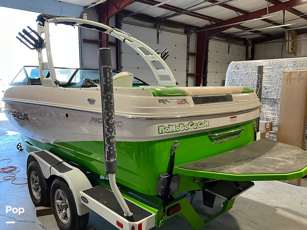 Slide: The Image of Moomba Mondo 21 2015 - 13494642