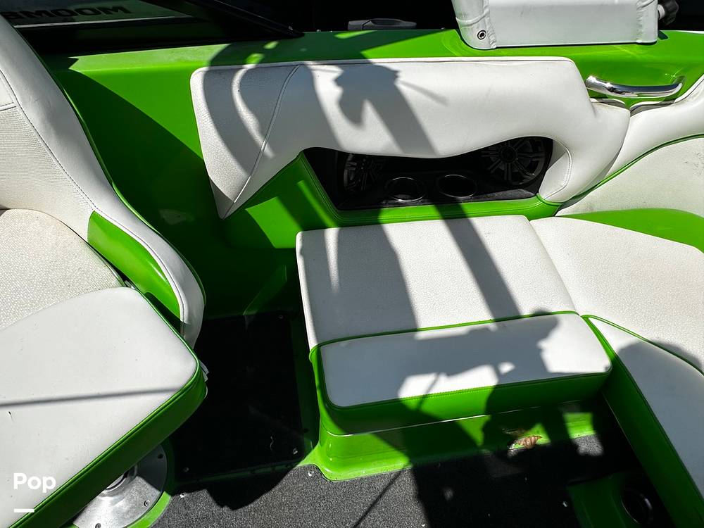 Slide: The Image of Moomba Mondo 21 2015 - 14260628