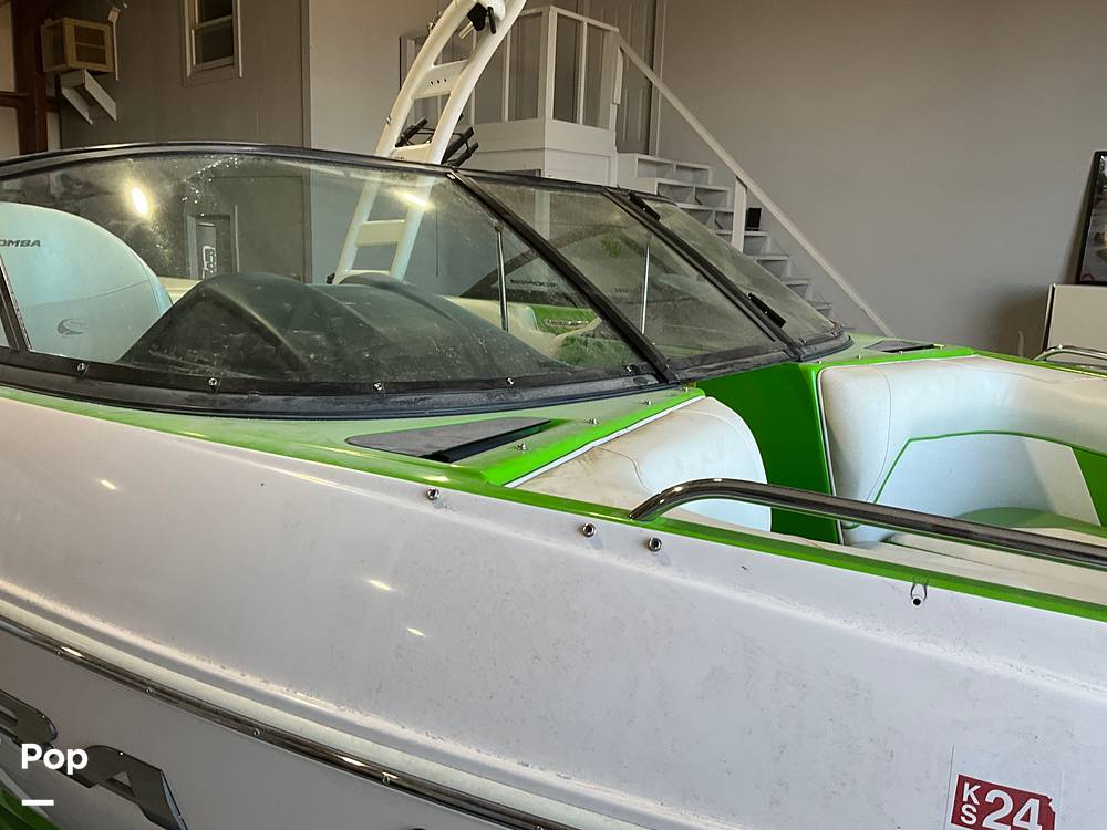 Slide: The Image of Moomba Mondo 21 2015 - 13494691