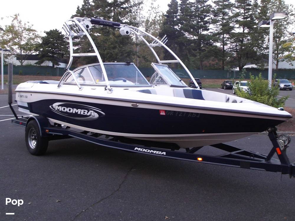Slide: The Image of 2004 MOOMBA OUTBACK LSV Ready For Action! - 11451993