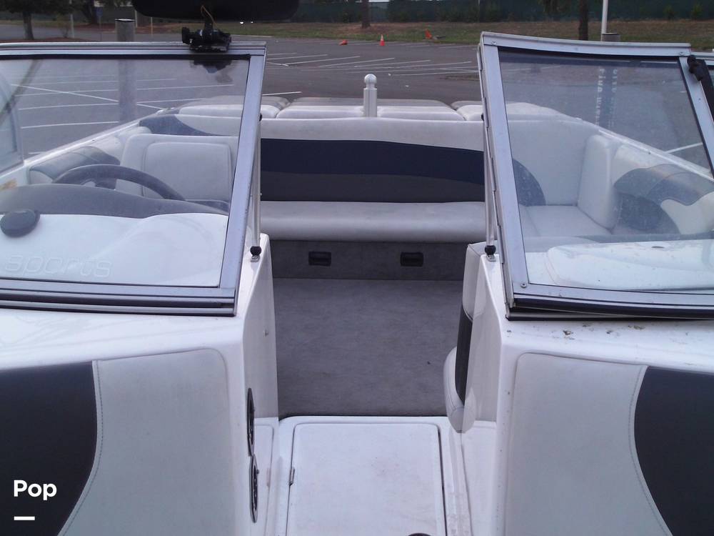 Slide: The Image of Walkthrough Windshield - 11452008