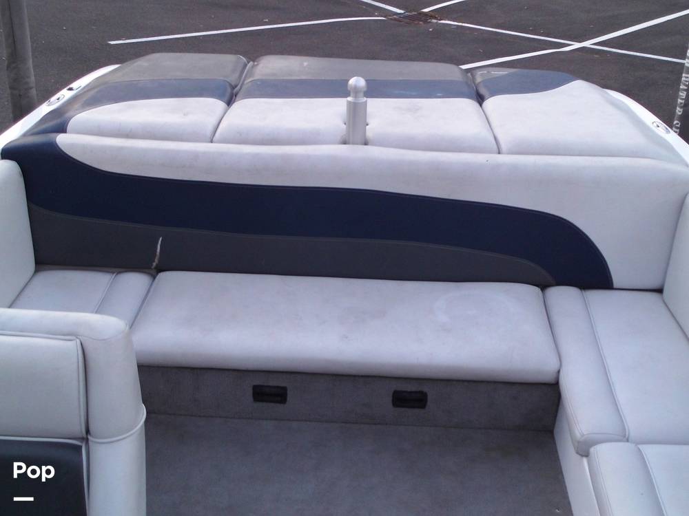 Slide: The Image of Roomy Back With Cushioned Engine Cover - 11452009