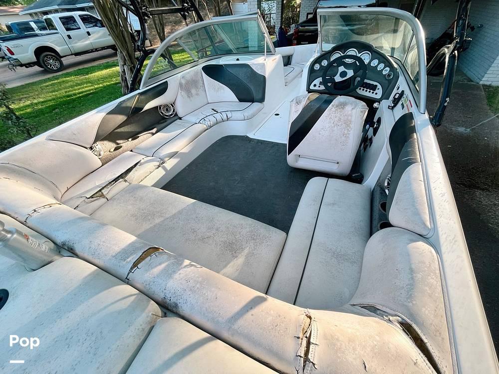 Slide: The Image of 2006 Moomba Outback V for sale in Tupelo, MS - 4