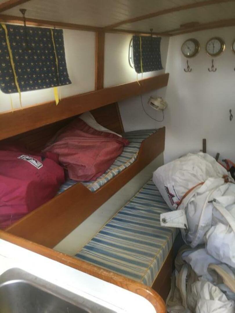 Slide: The Image of Mooney Departure 1982 - 4638063