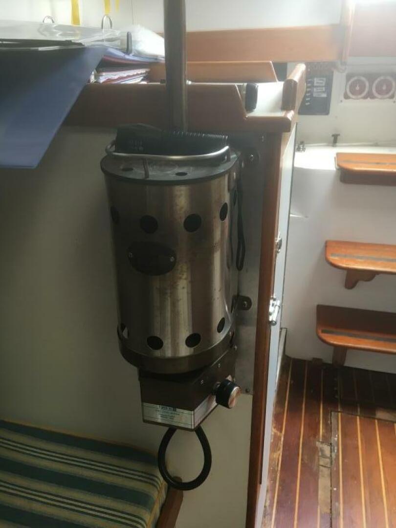 Slide: The Image of Mooney Departure 1982 - 4638072