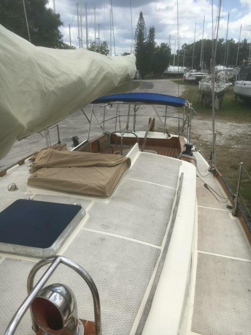 Slide: The Image of Mooney Departure 1982 - 4638076