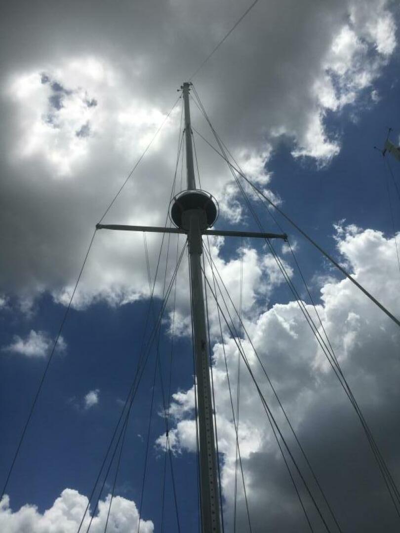 Slide: The Image of Mooney Departure 1982 - 4638081