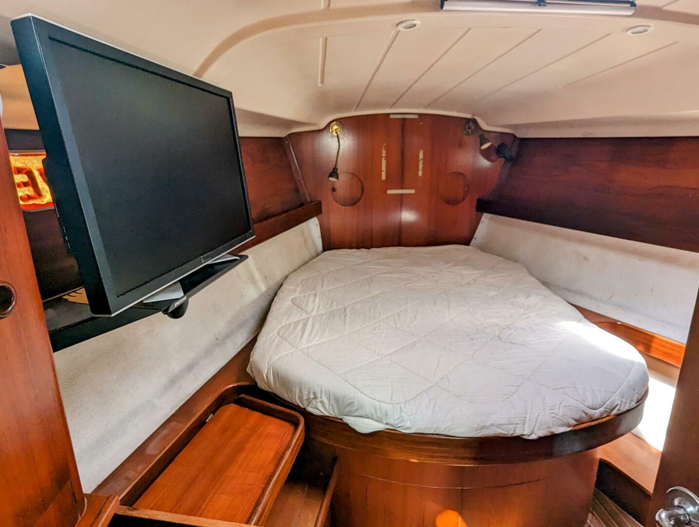 Slide: The Image of Masterstateroom - 4553624