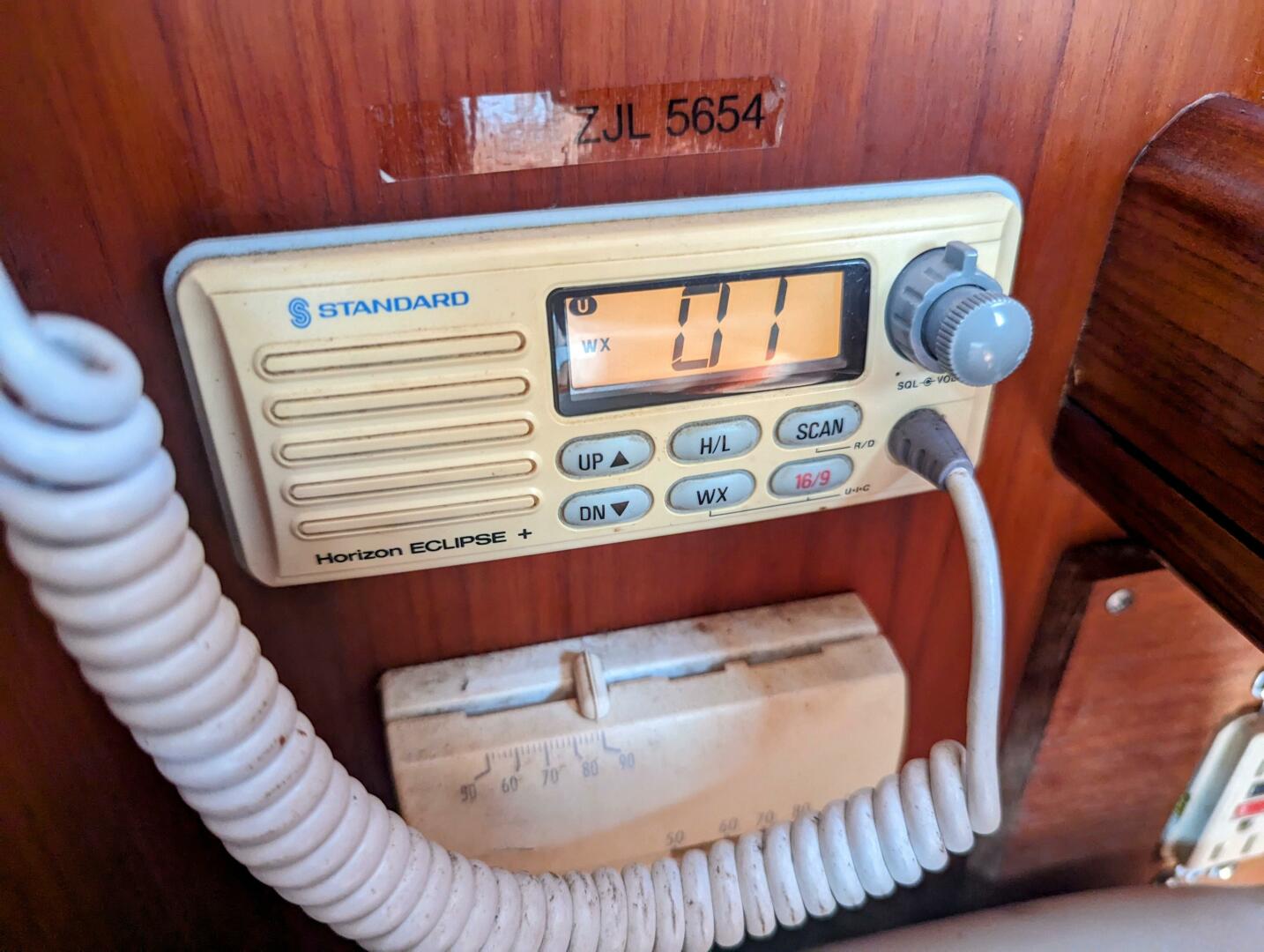 Slide: The Image of StandardVHF - 4553637