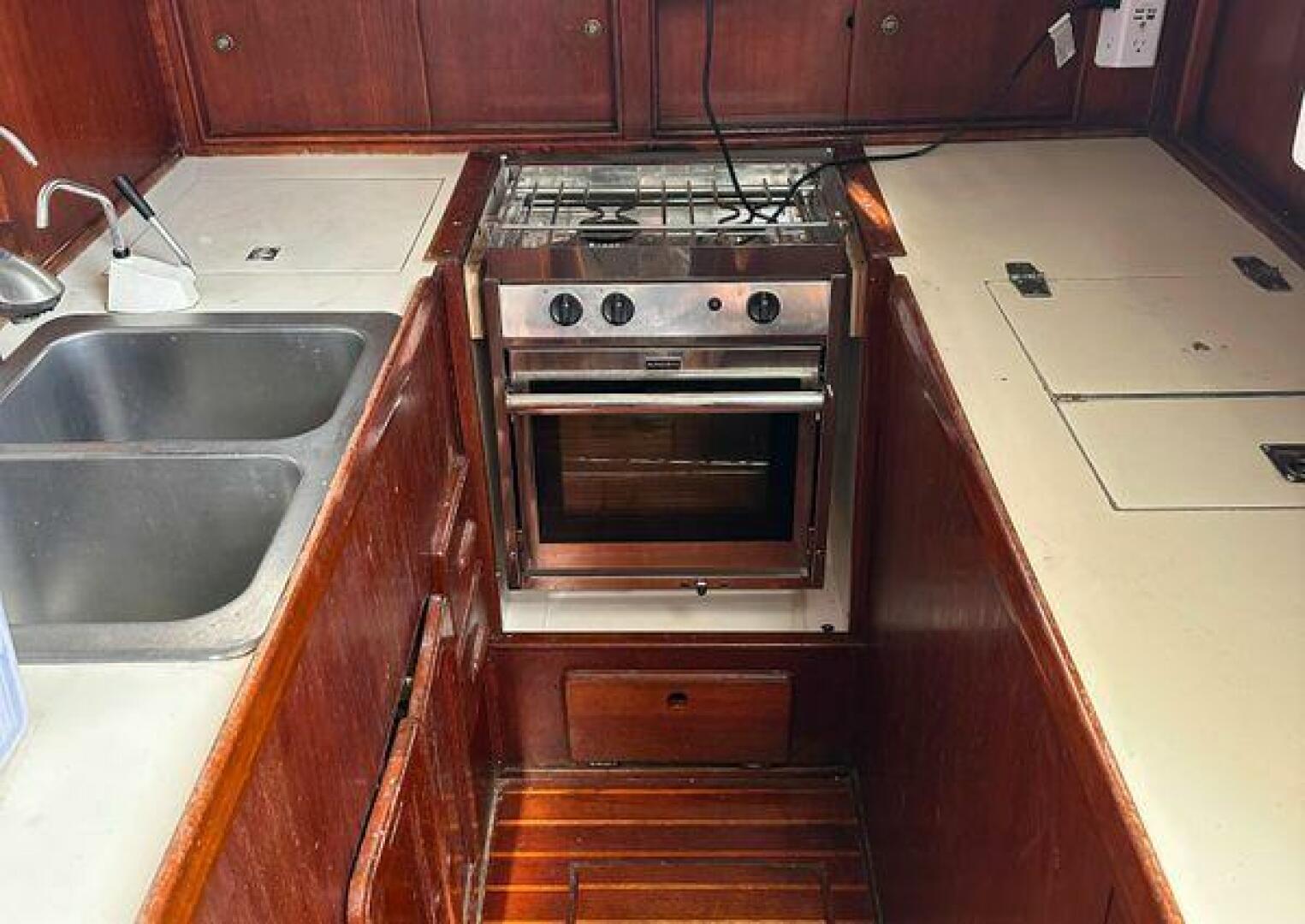 Slide: The Image of Morgan Center Cockpit 1979 - 5355213