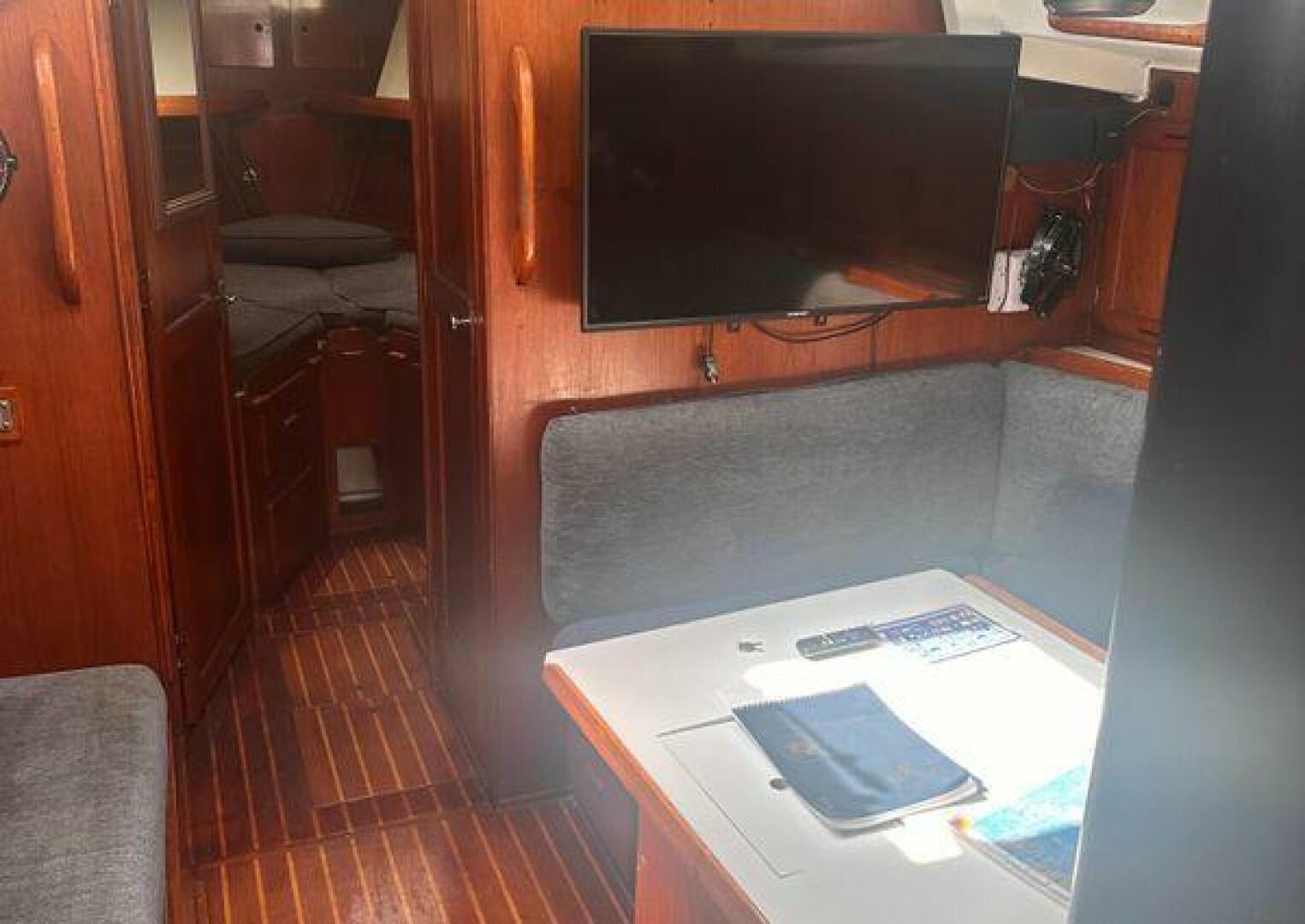 Slide: The Image of Morgan Center Cockpit 1979 - 5355229