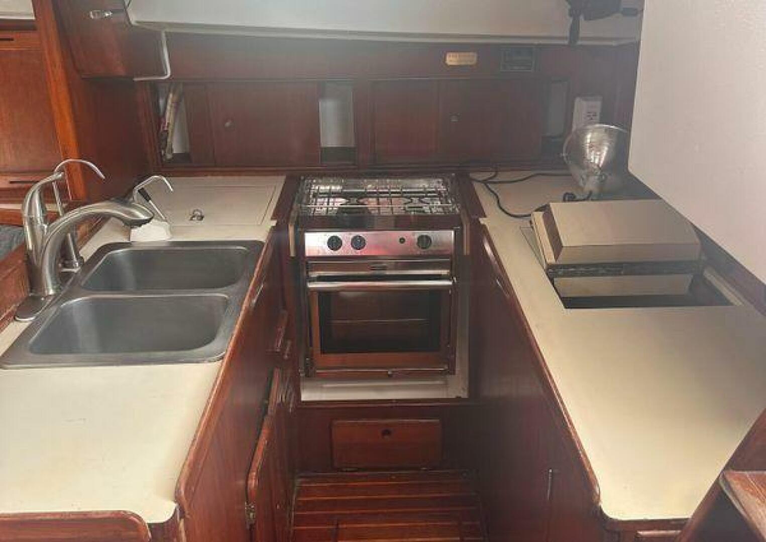 Slide: The Image of Morgan Center Cockpit 1979 - 5355230