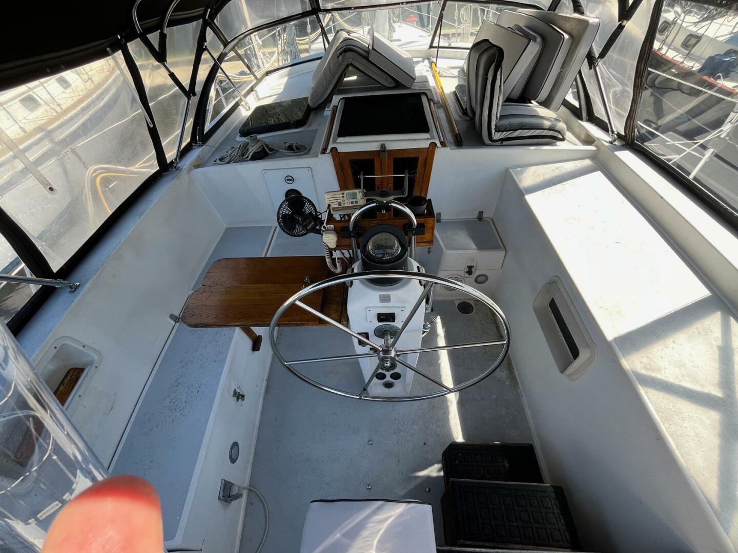Slide: The Image of Morgan Out Island Ketch 1975 - 4701335
