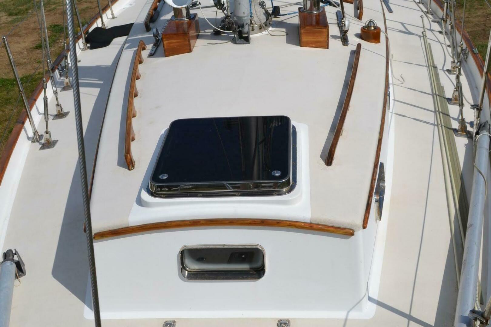 Slide: The Image of Morris Justine 36 Cutter 1990 - 5145648