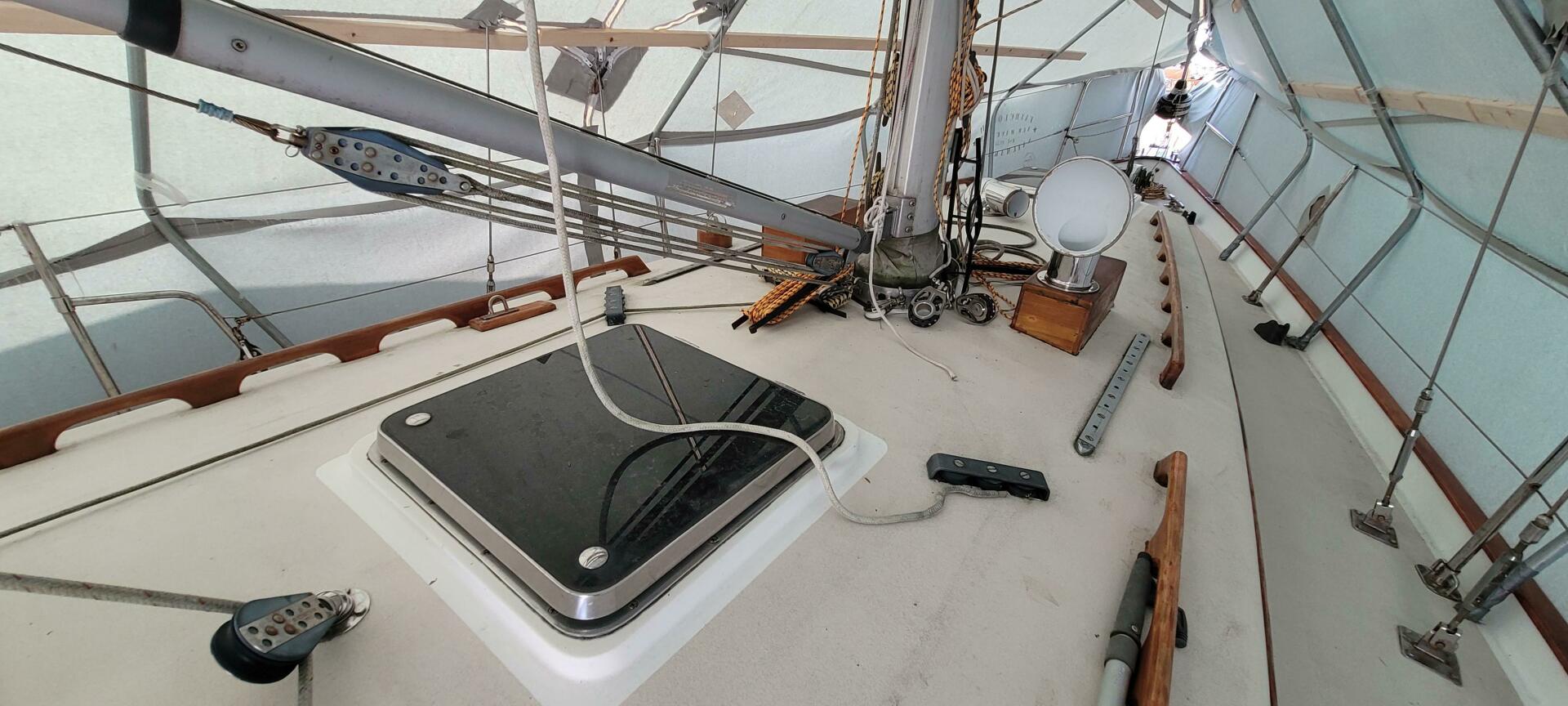 Slide: The Image of Morris Justine 36 Cutter 1990 - 5145654