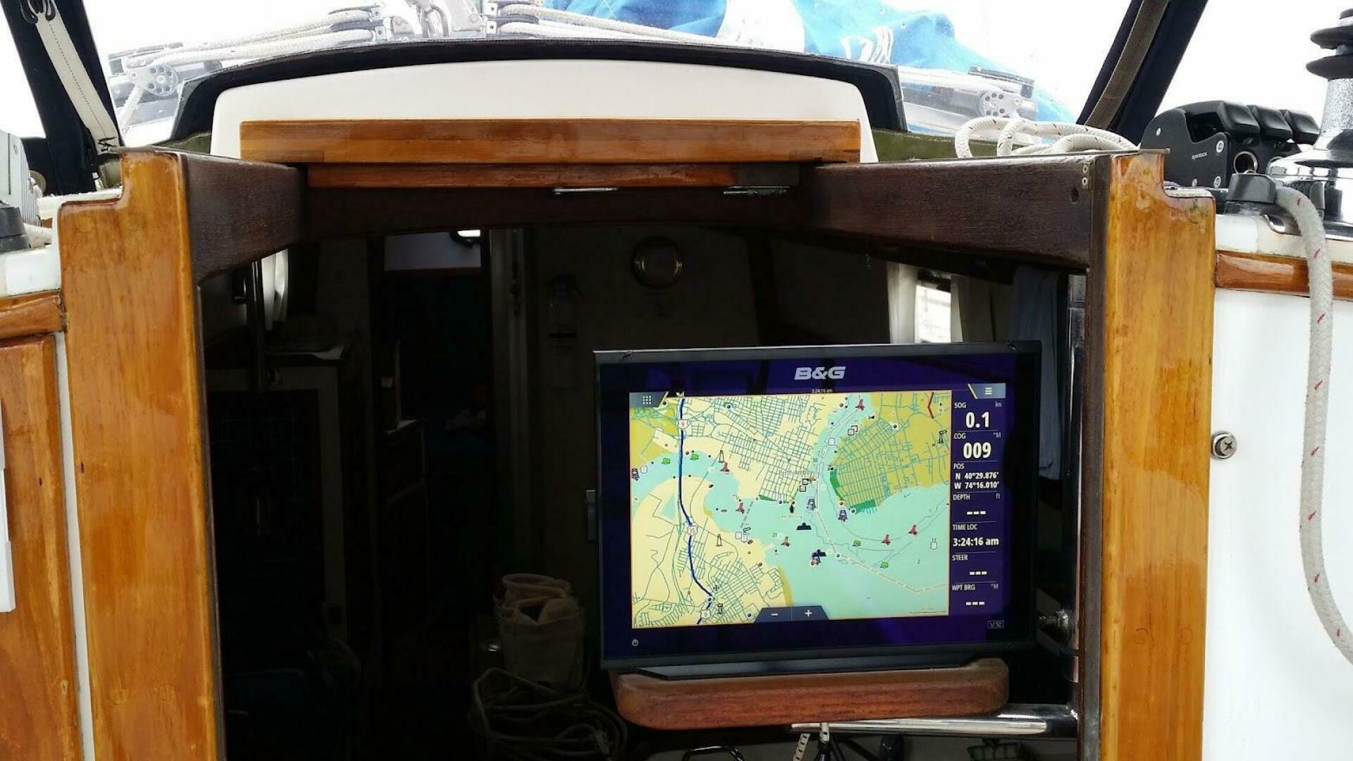 Slide: The Image of Morris Justine 36 Cutter 1990 - 5145657