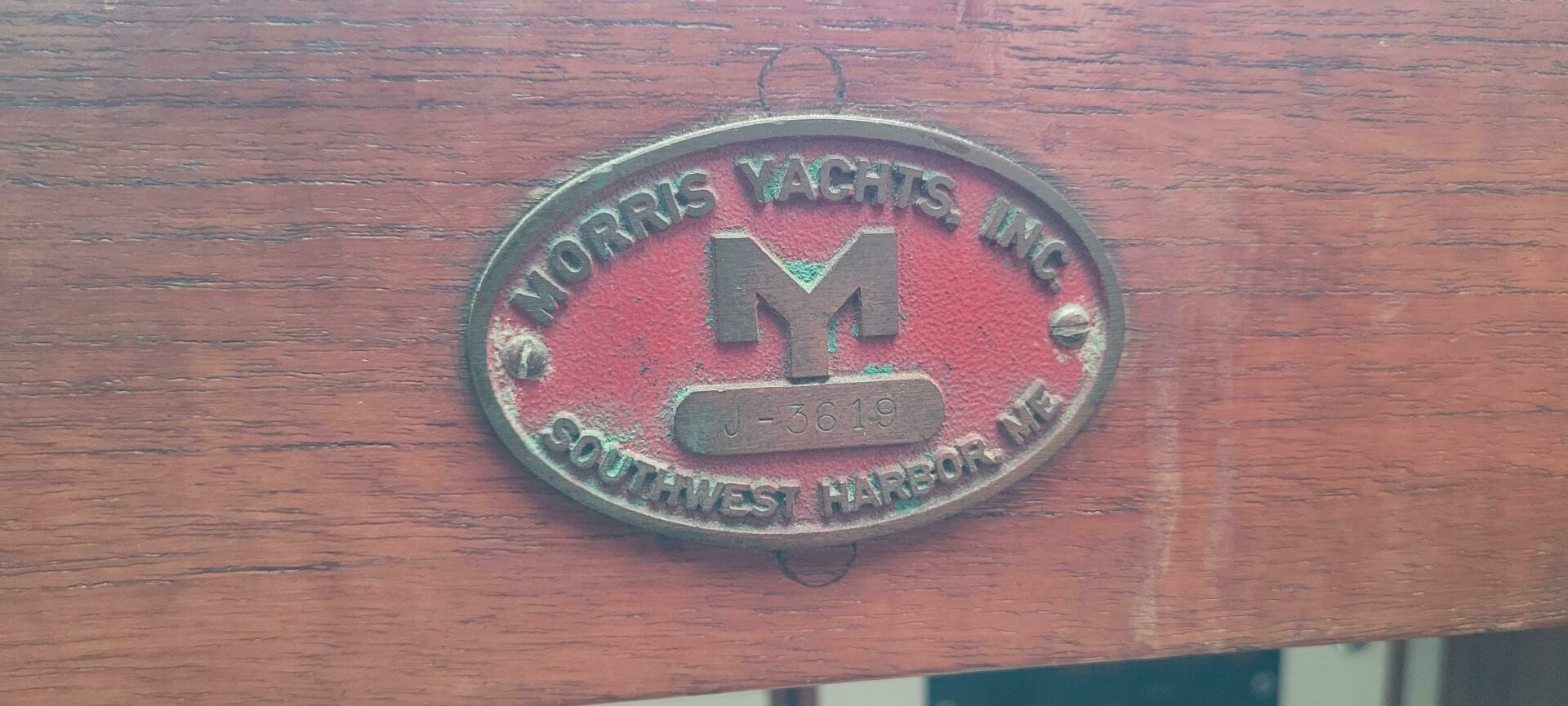 Slide: The Image of Morris Justine 36 Cutter 1990 - 5145669