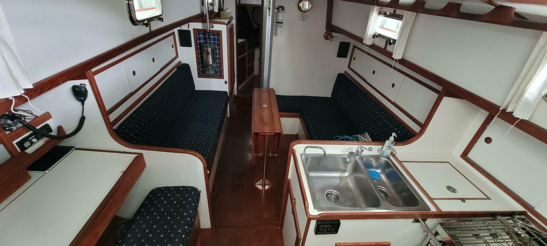 Slide: The Image of Morris Justine 36 Cutter 1990 - 5145694