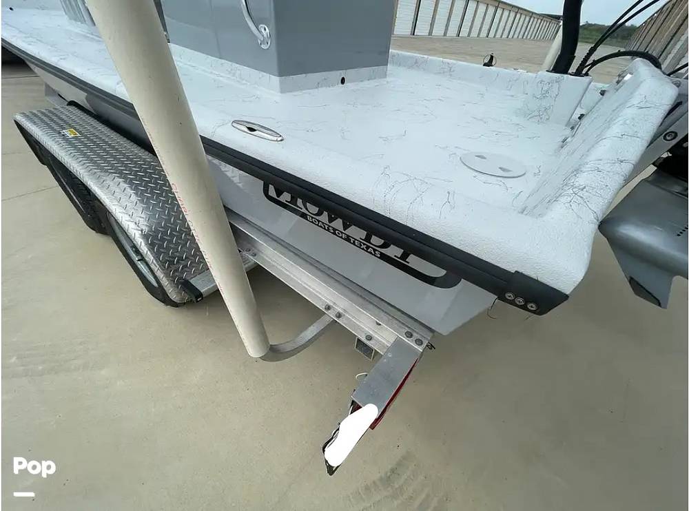 Slide: The Image of Cleat Pull Up - 13