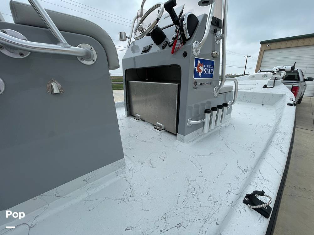 Slide: The Image of Helm/rod Holders - 36
