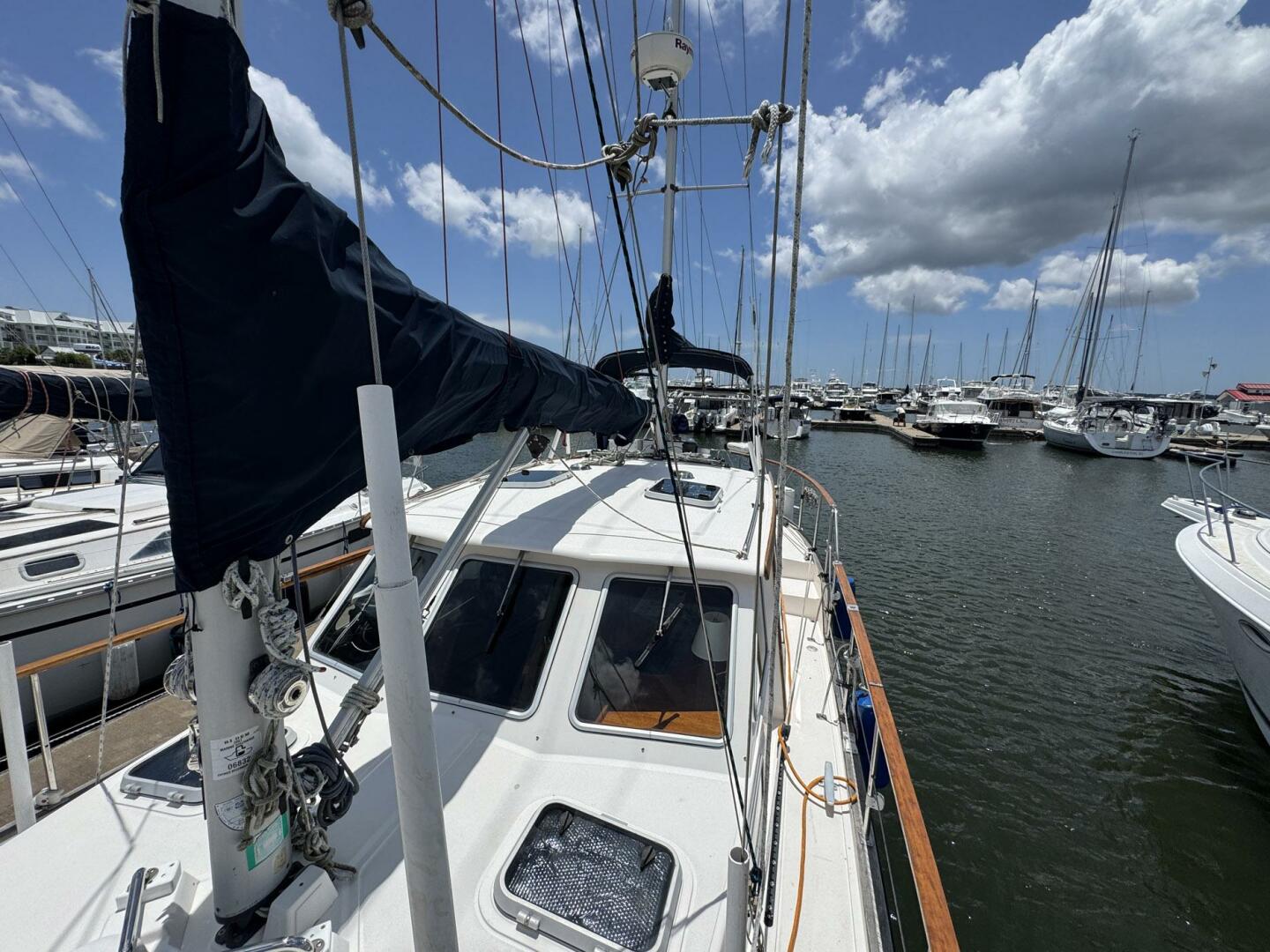 Slide: The Image of Nauticat 331 1999 - 5402275