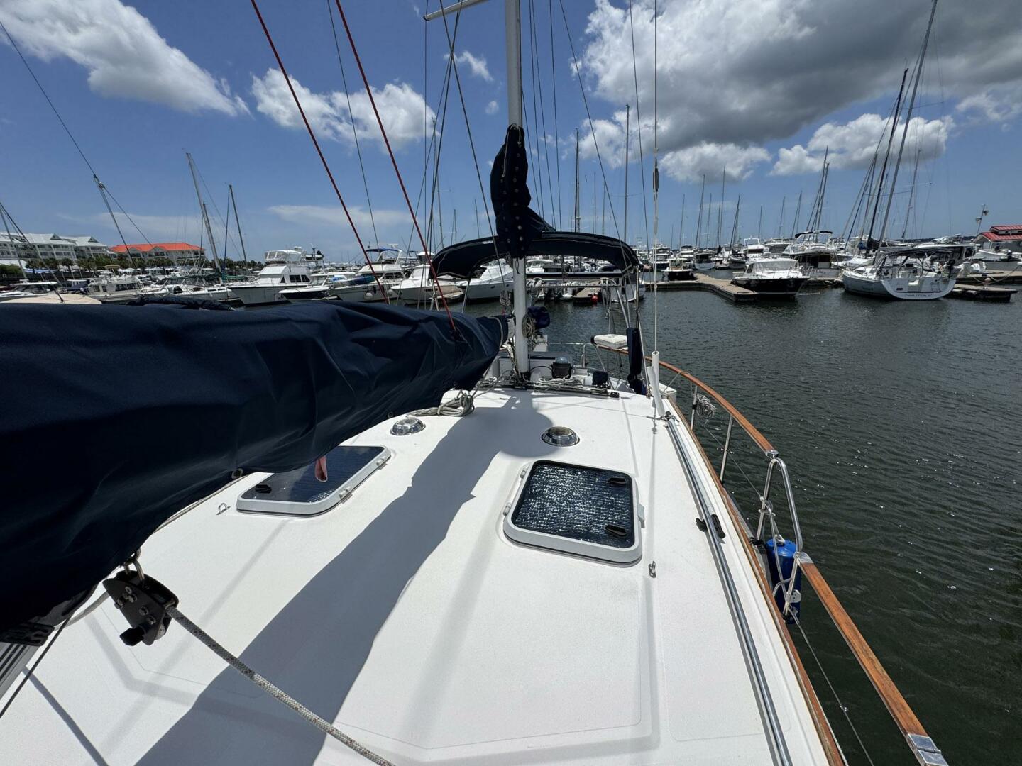 Slide: The Image of Nauticat 331 1999 - 5402278