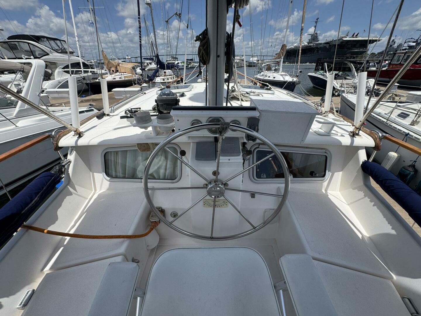 Slide: The Image of Nauticat 331 1999 - 5402280