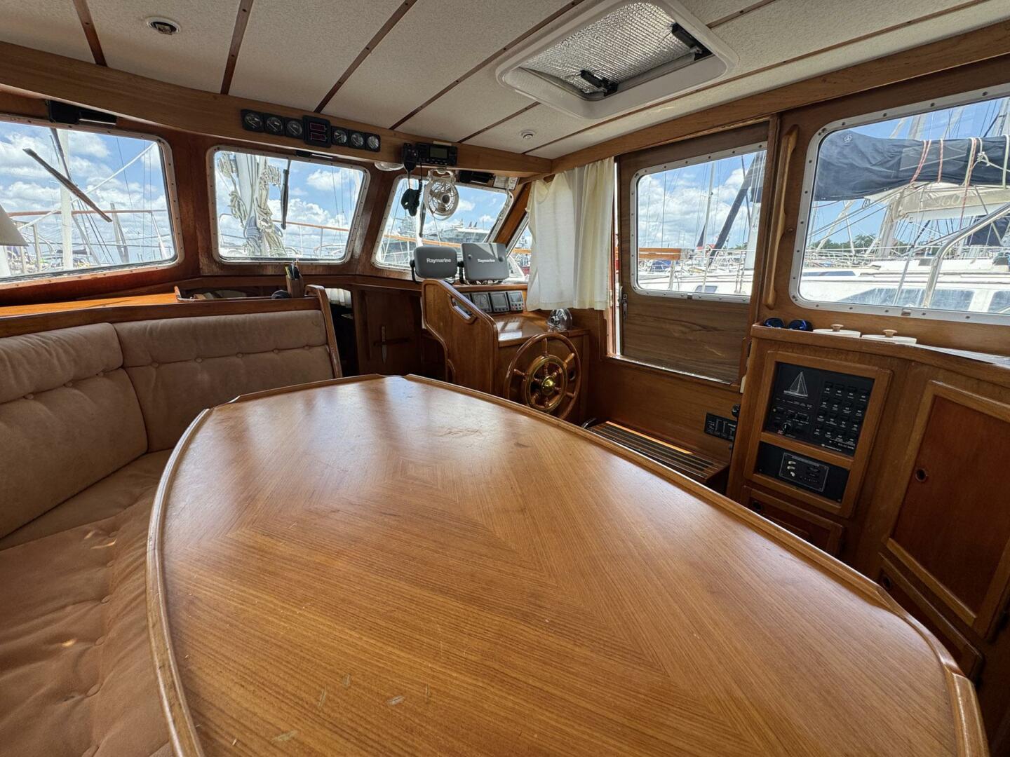 Slide: The Image of Nauticat 331 1999 - 5402291
