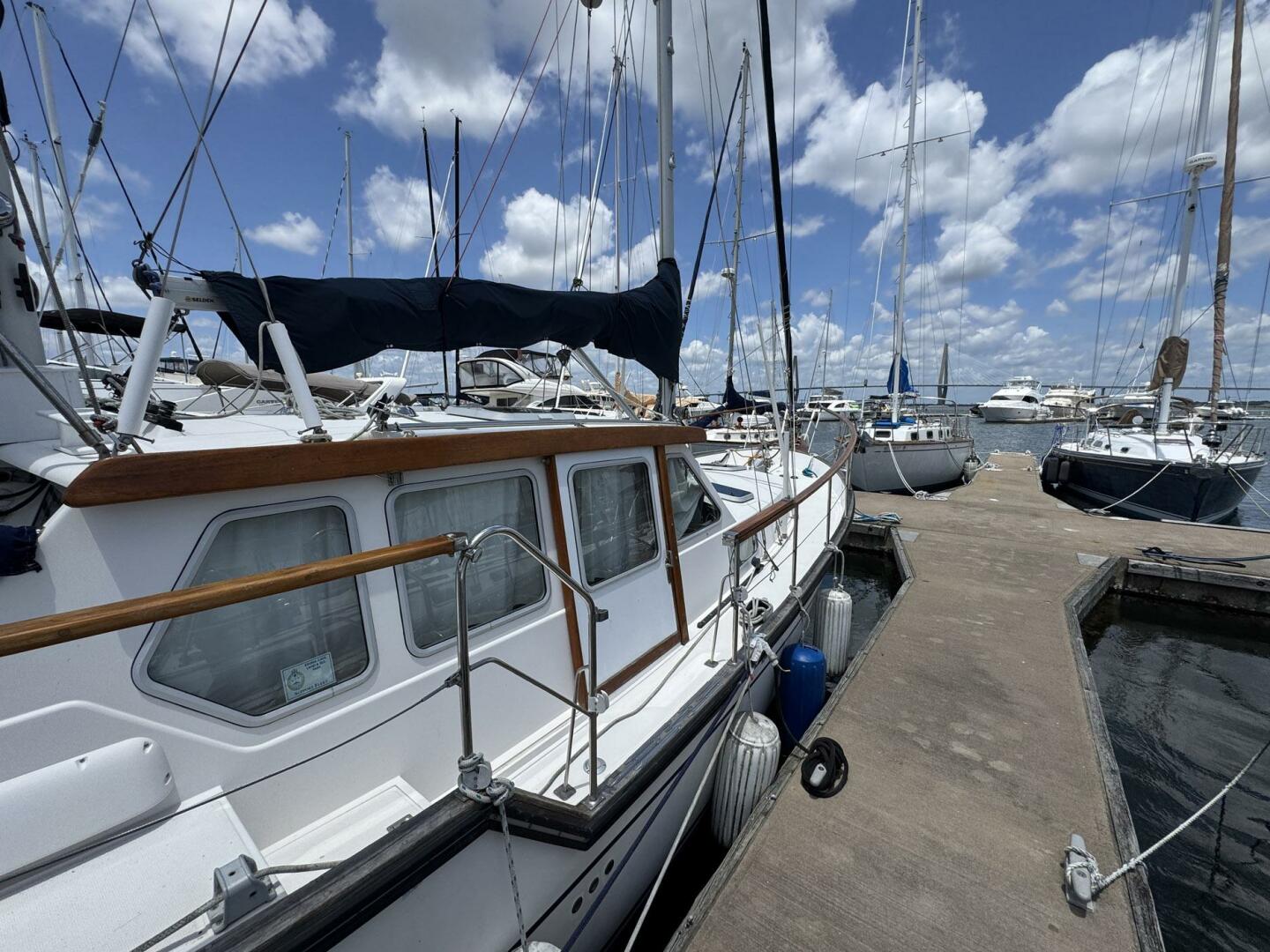 Slide: The Image of Nauticat 331 1999 - 5402268