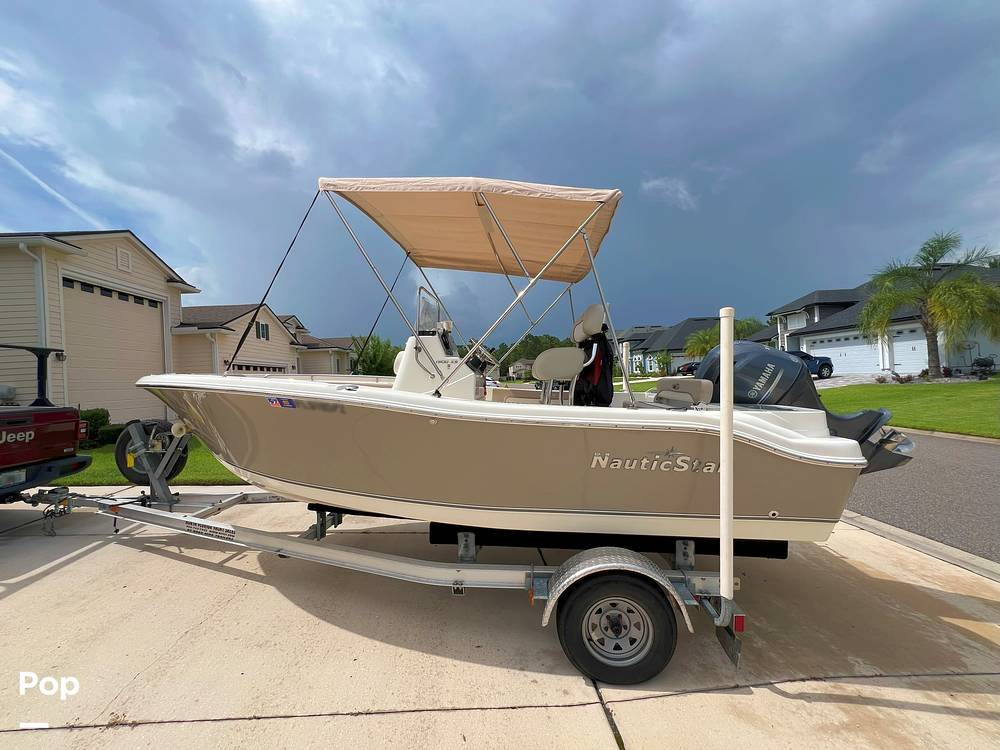Slide: The Image of NauticStar 1900 XS Offshore 2015 - 15546404