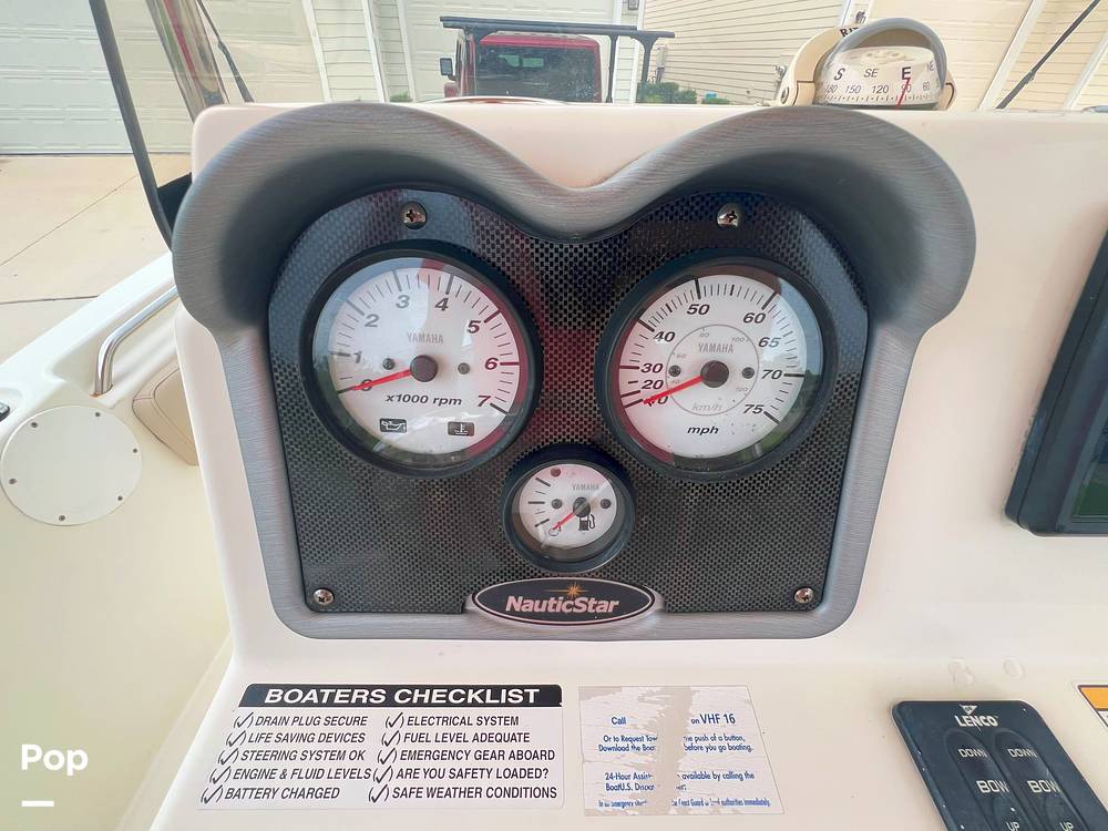 Slide: The Image of NauticStar 1900 XS Offshore 2015 - 15546492