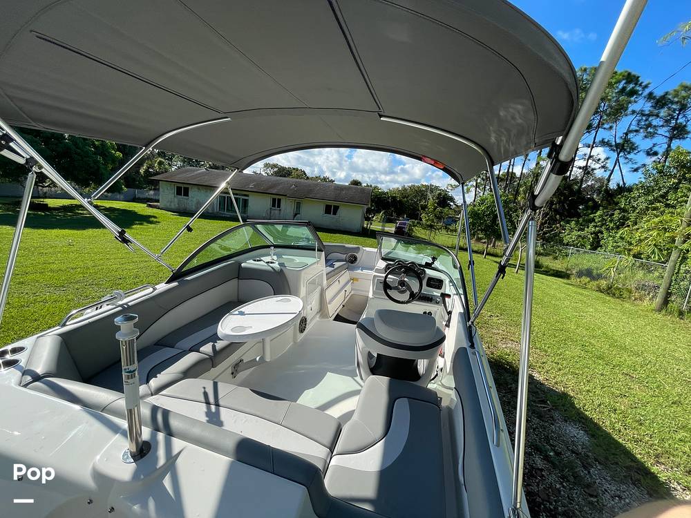 Slide: The Image of NauticStar 203dc 2021 - 1