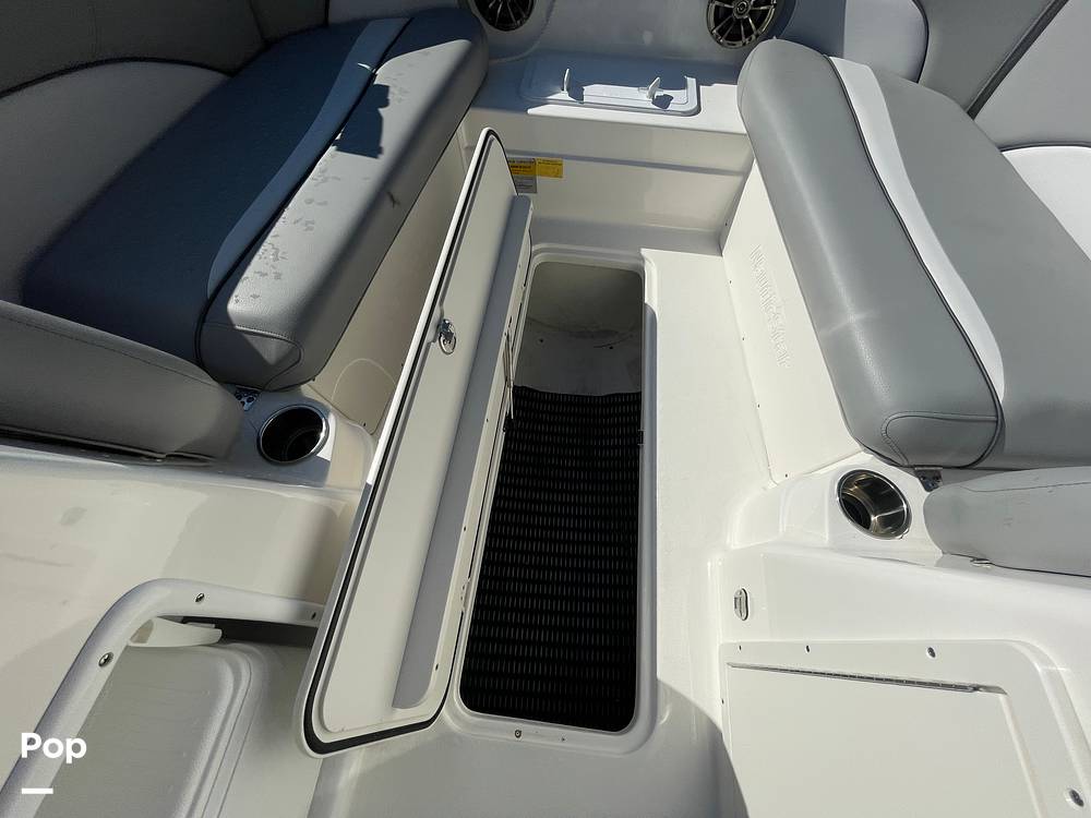 Slide: The Image of NauticStar 203dc 2021 - 42