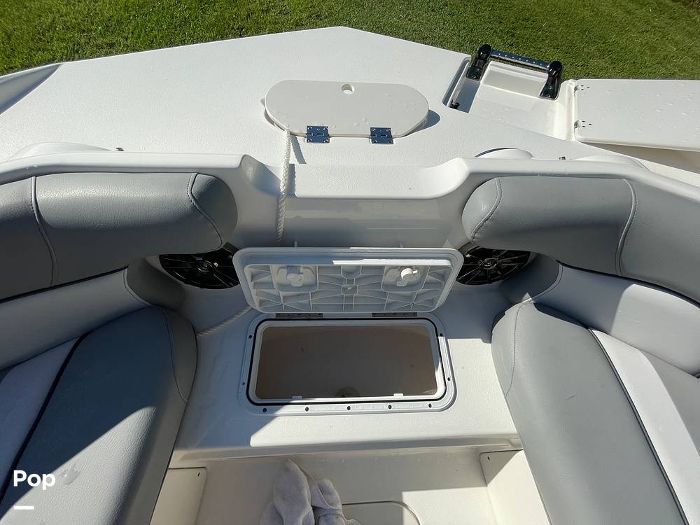 Slide: The Image of NauticStar 203dc 2021 - 46