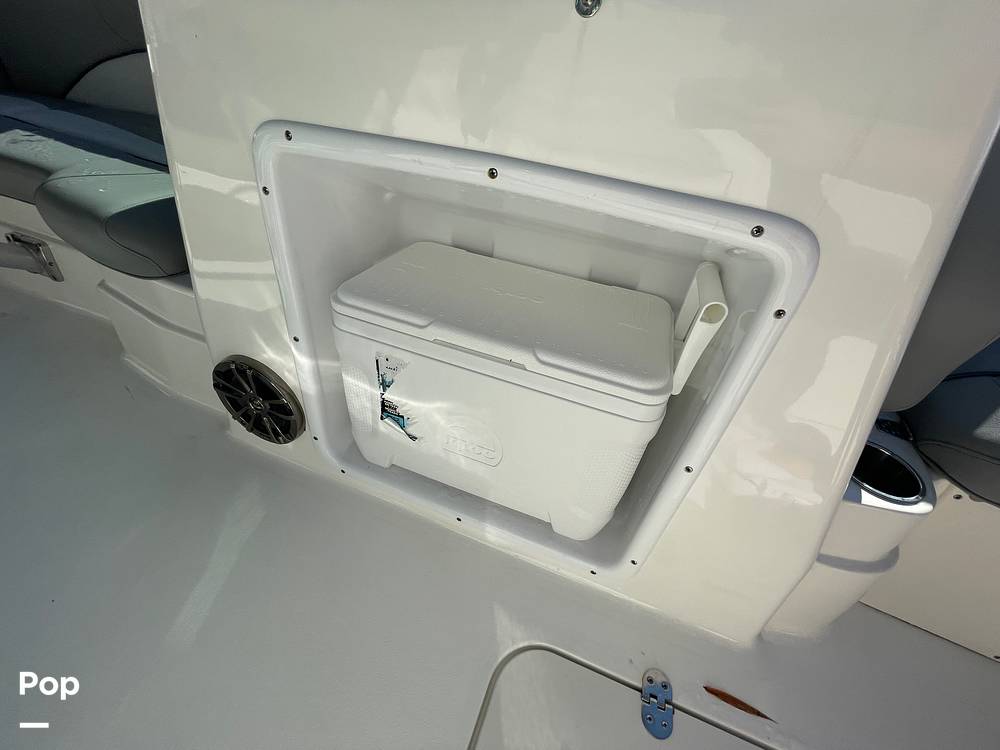Slide: The Image of NauticStar 203dc 2021 - 56