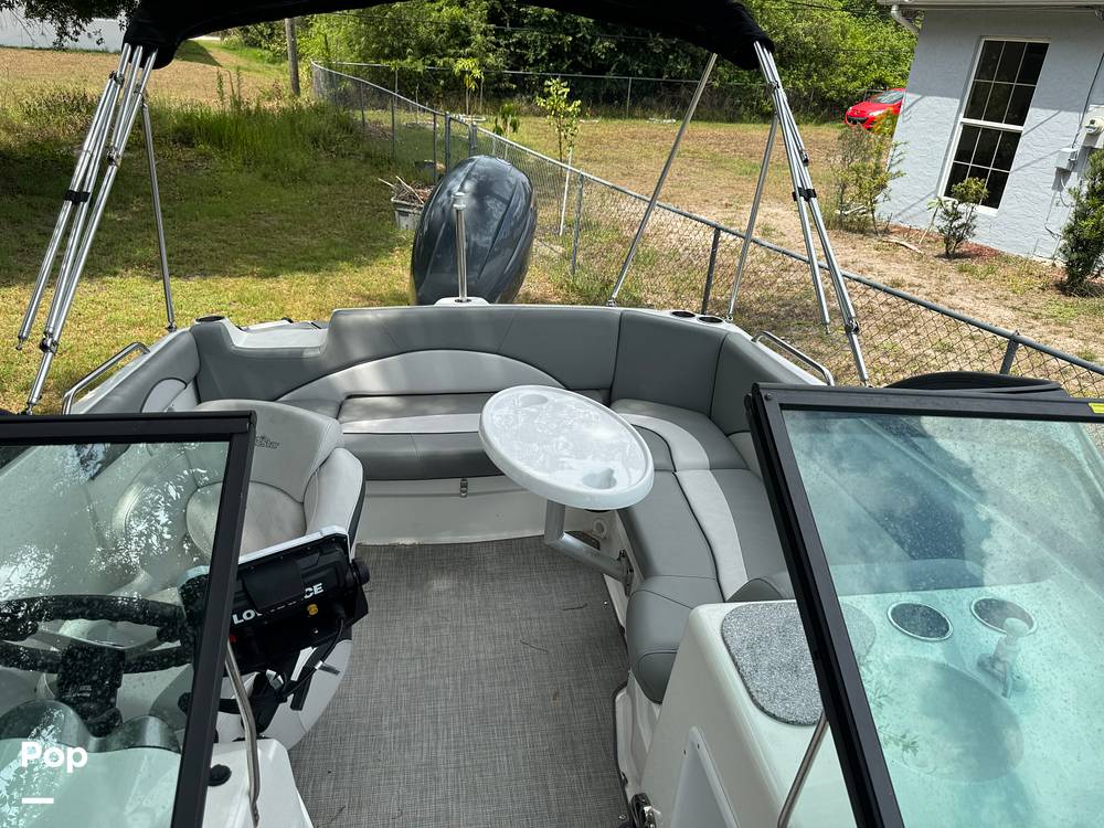 Slide: The Image of NauticStar 203DC 2022 - 13