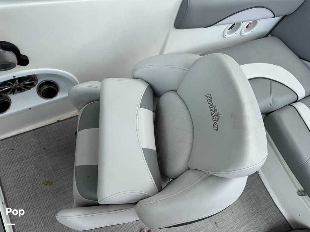 Slide: The Image of NauticStar 203DC 2022 - 53