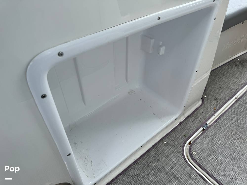 Slide: The Image of NauticStar 203DC 2022 - 63