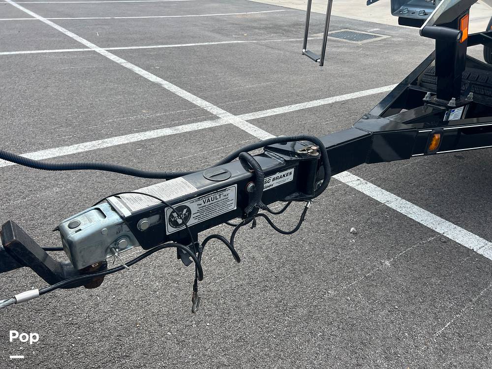 Slide: The Image of Break Away Hitch - 13145519