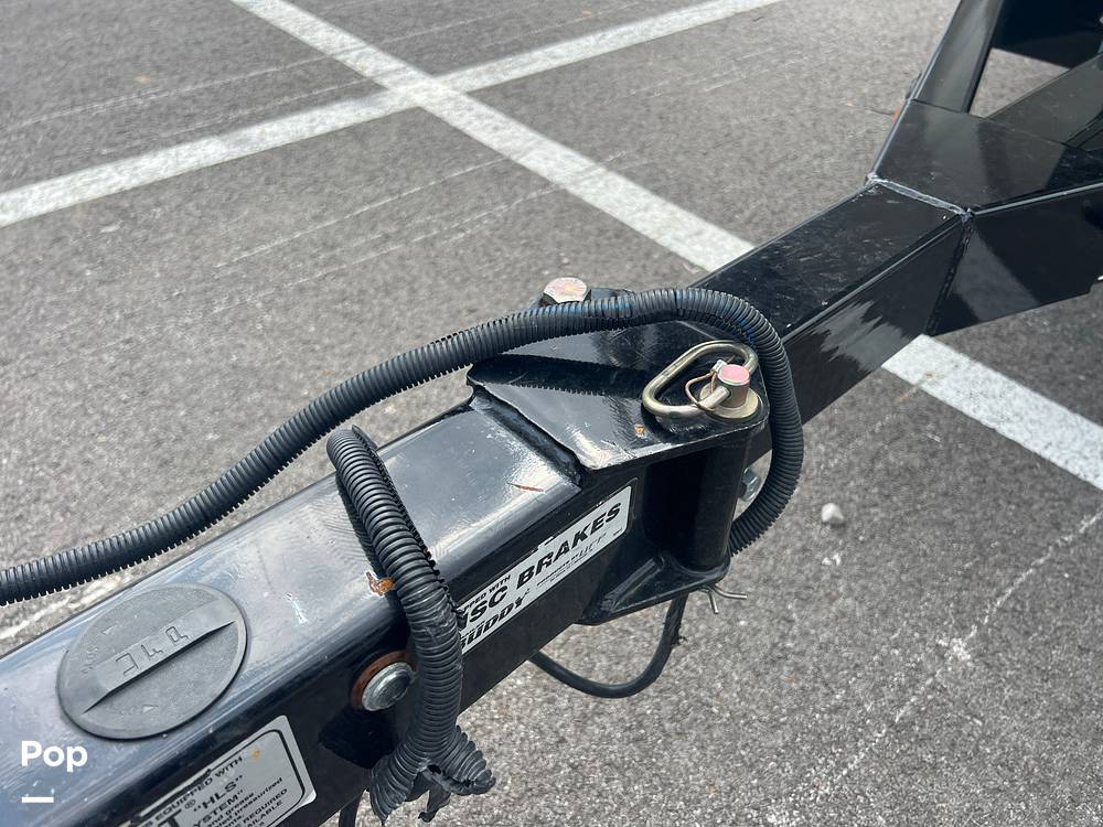Slide: The Image of Break Away Hitch - 13145520