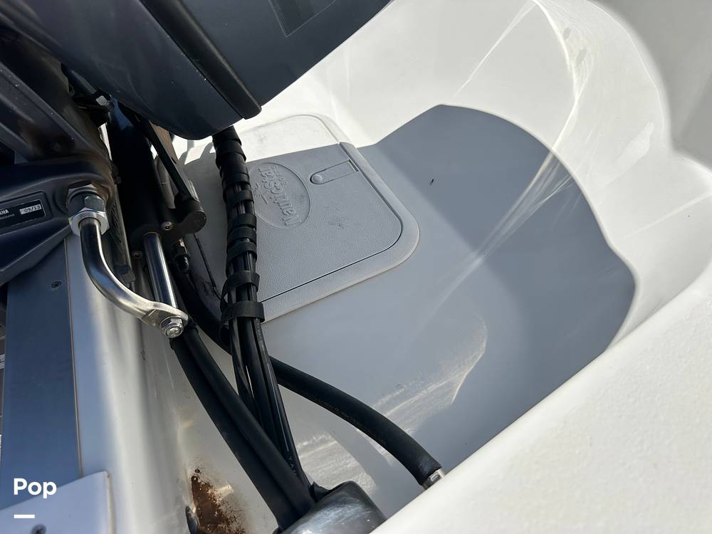 Slide: The Image of NauticStar 203SC Sport Deck 2014 - 15414404
