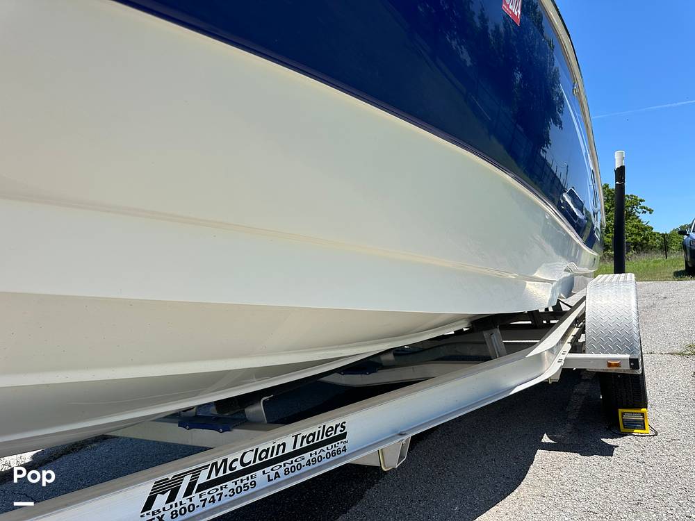 Slide: The Image of NauticStar 203SC Sport Deck 2014 - 15414437