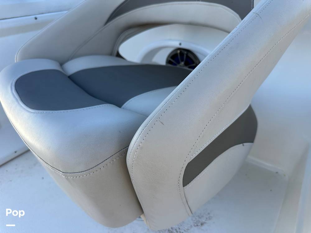 Slide: The Image of NauticStar 203SC Sport Deck 2014 - 15414462