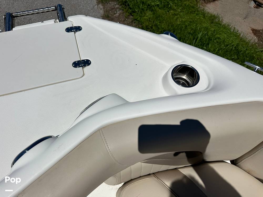 Slide: The Image of NauticStar 203SC Sport Deck 2014 - 15414509