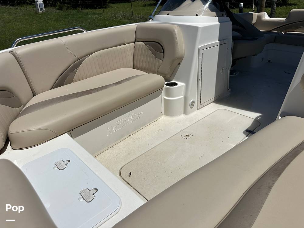Slide: The Image of NauticStar 203SC Sport Deck 2014 - 15414517