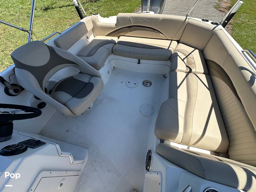 Slide: The Image of NauticStar 203SC Sport Deck 2014 - 15414460