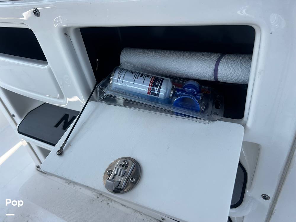 Slide: The Image of NauticStar 2102 Legacy 2016 - 15250937