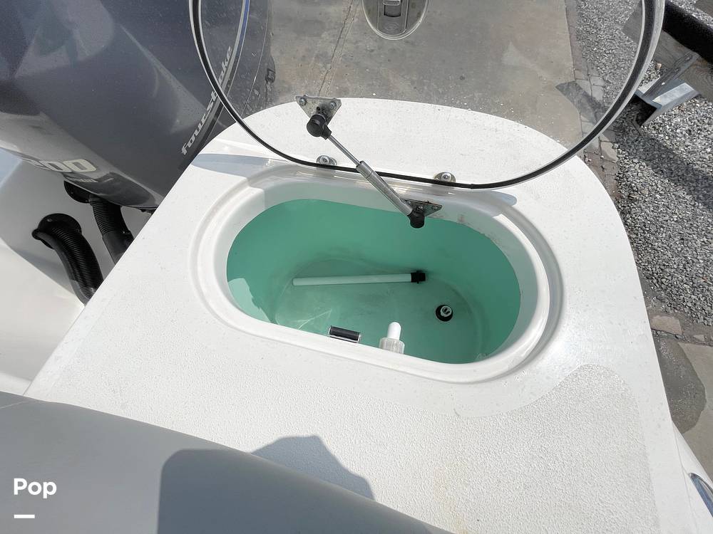 Slide: The Image of Bait Well - 14723585
