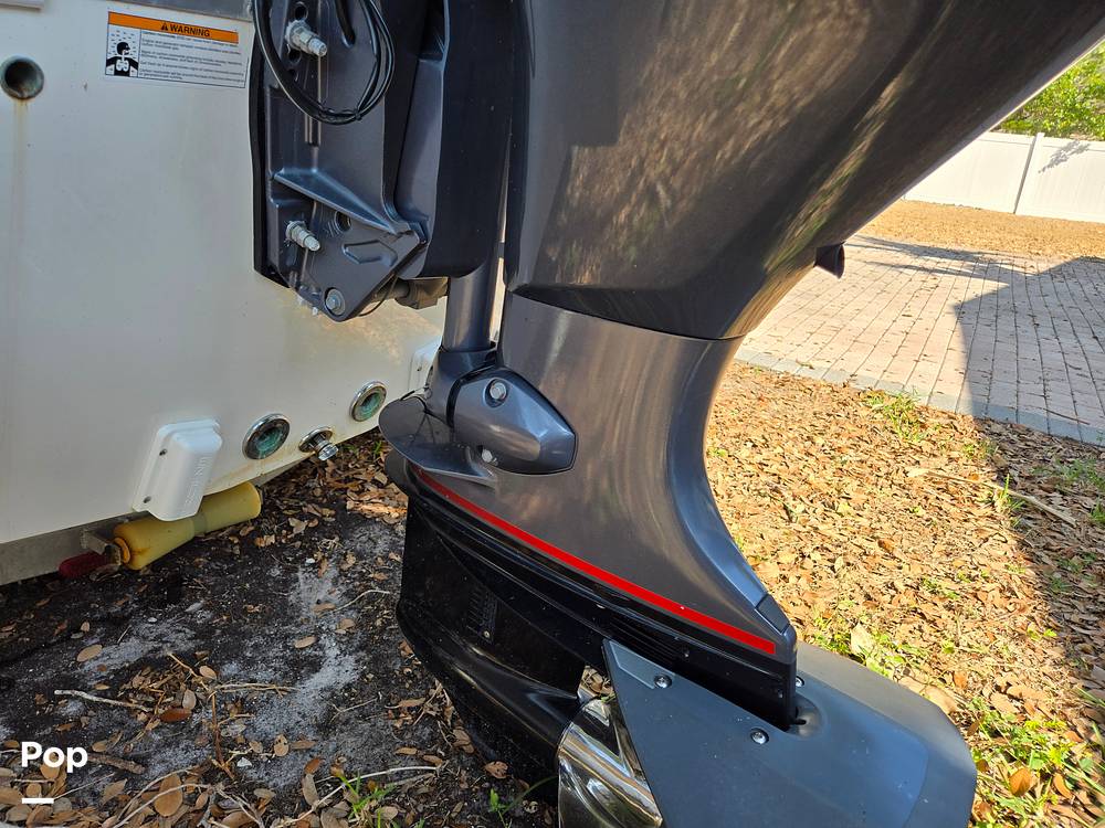 Slide: The Image of NauticStar 211 Hybrid 2021 - 15143450