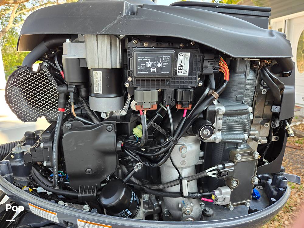 Slide: The Image of NauticStar 211 Hybrid 2021 - 15143451